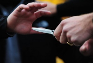 accoltellamento napoli aggressione